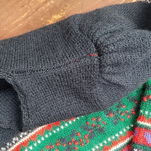 Ugly Christmas Sweater - Large - Picture 7 of 8